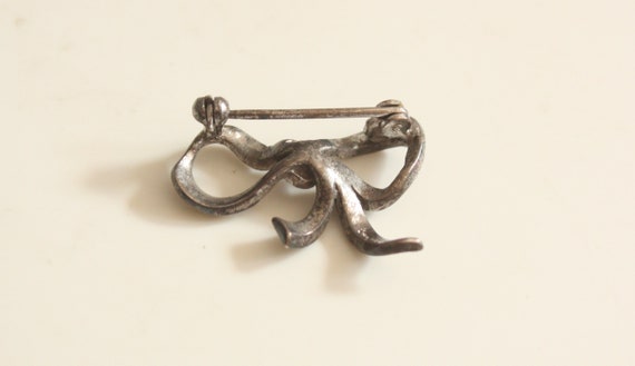 Vintage 1930's Brooch, Bow Brooch, 30's Bow Brooc… - image 2