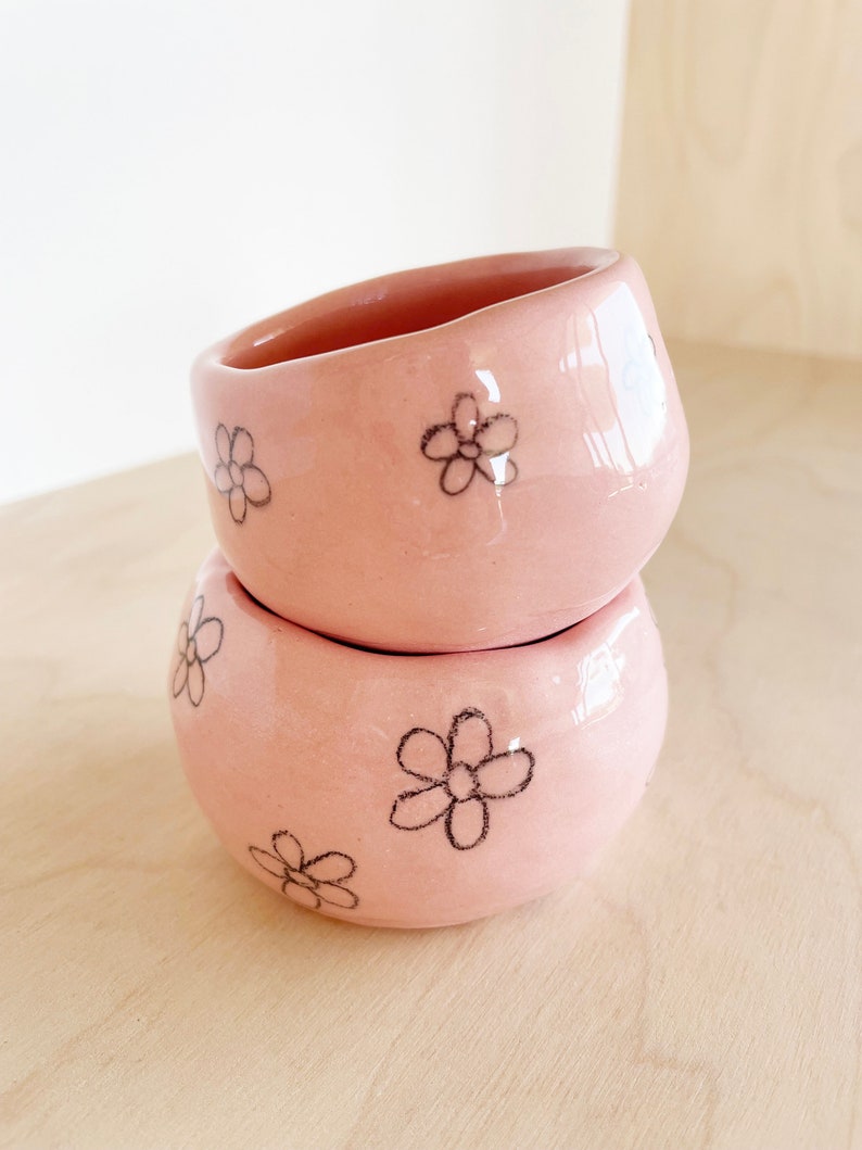 Small ceramic porcelain pink pinch pot with black flowers pencil drawing image 9