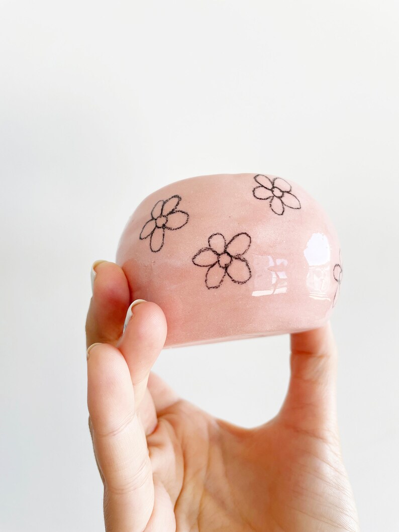 Small ceramic porcelain pink pinch pot with black flowers pencil drawing image 5