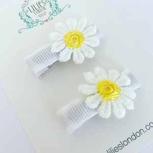 Daisy pigtail clips image 2