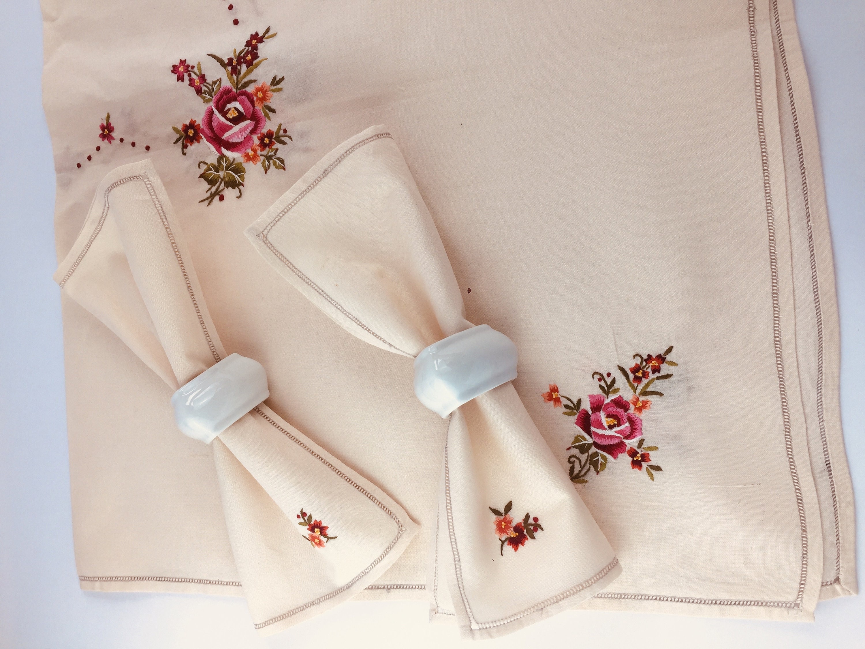 Serviettes Professionnelles Brodées - Home