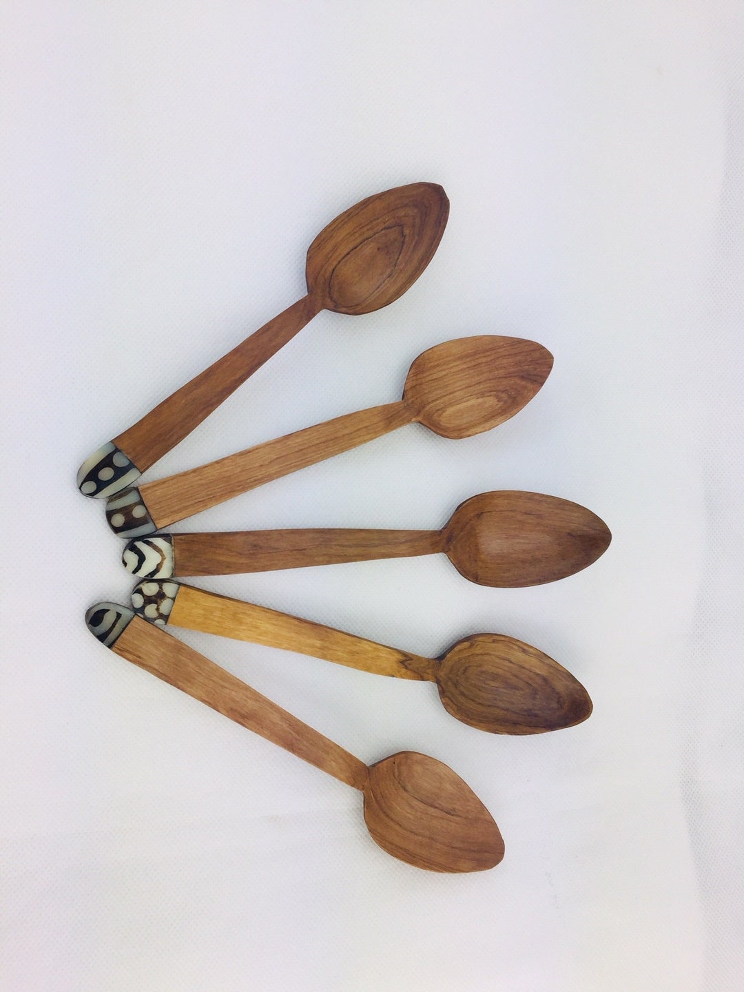 French Home Laguiole French Home Olive Wood 4 Piece Kitchen Utensil Set -  Handcrafted Spatula Set, Beautiful Natural Grain Pattern, Sustainable Wood,  Brown in the Kitchen Tools department at
