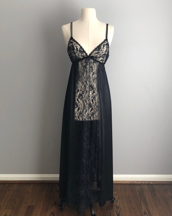 lace negligee