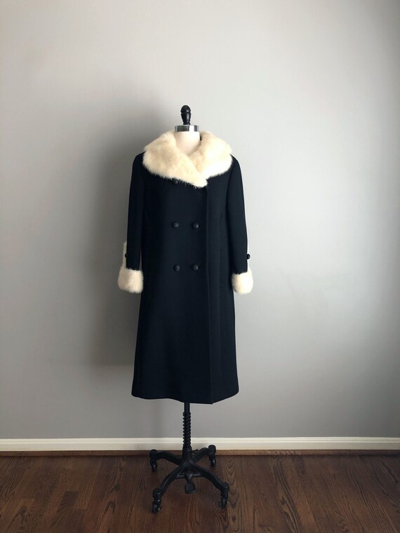 Vintage 60s Black Coat w/ Blonde Mink Collar