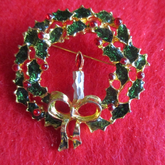 Vintage Holly Wreath & drop earrings 2 pc Set: En… - image 3