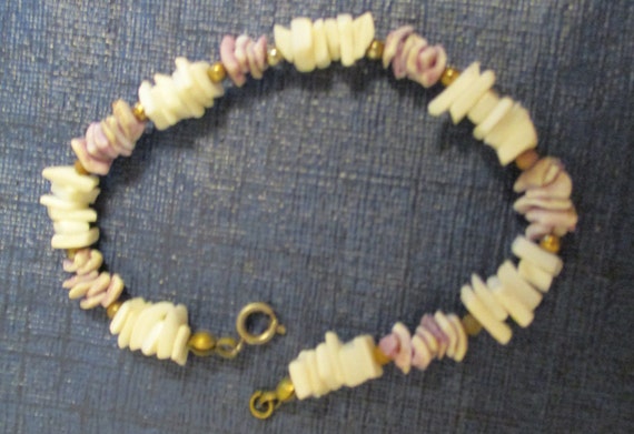 Vintage Puka Shell Bracelet, 7 1/4", 1980's, Whit… - image 2