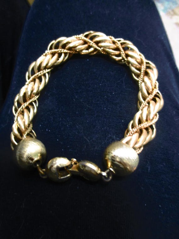 Monet, Elegant Vintage Chunky Rope Twist with Dou… - image 7