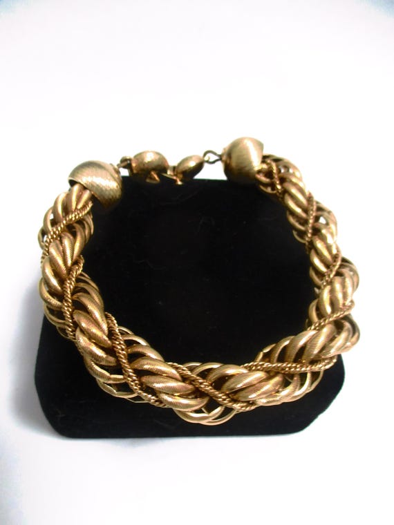 Monet, Elegant Vintage Chunky Rope Twist with Dou… - image 5