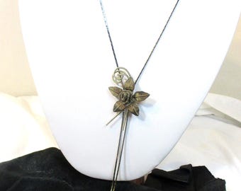 Vintage Goldtone Mesh Rose Floral Bolo Lariat, Slide Necklace. Cobra chain 29". #2697