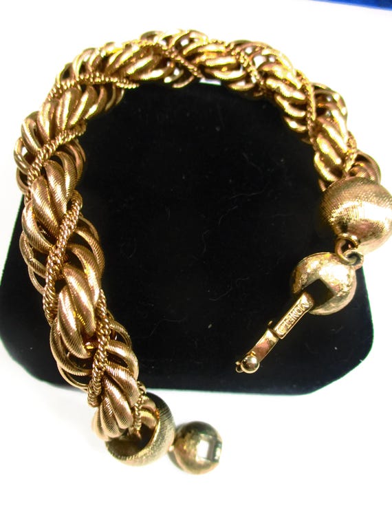 Monet, Elegant Vintage Chunky Rope Twist with Dou… - image 2
