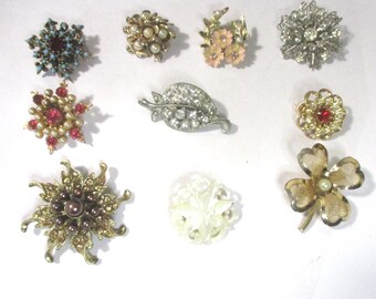 Scatter Pins: 10 picks-pearls, r'stones, turquoise in bronze, MOP pin, chocolate pearls, Coro enameled flower & 4 leaf clover G057