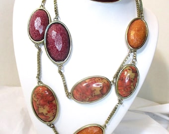 Chico's Faux Agate Station Box Chain Necklace - 8 bezel set stones. #2769