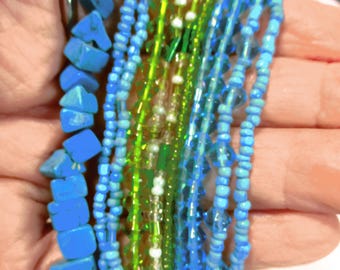 Set 10 seed bead +1 nugget vintage stretch bracelet, turquoise blues, lime green. Estate Sale finds 2531