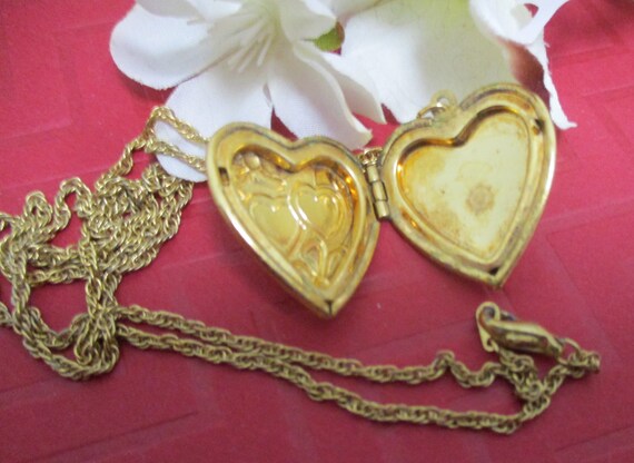 Vintage Heart Pendants/Chains: 6 Valentine Choice… - image 5