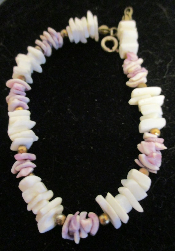 Vintage Puka Shell Bracelet, 7 1/4", 1980's, Whit… - image 1
