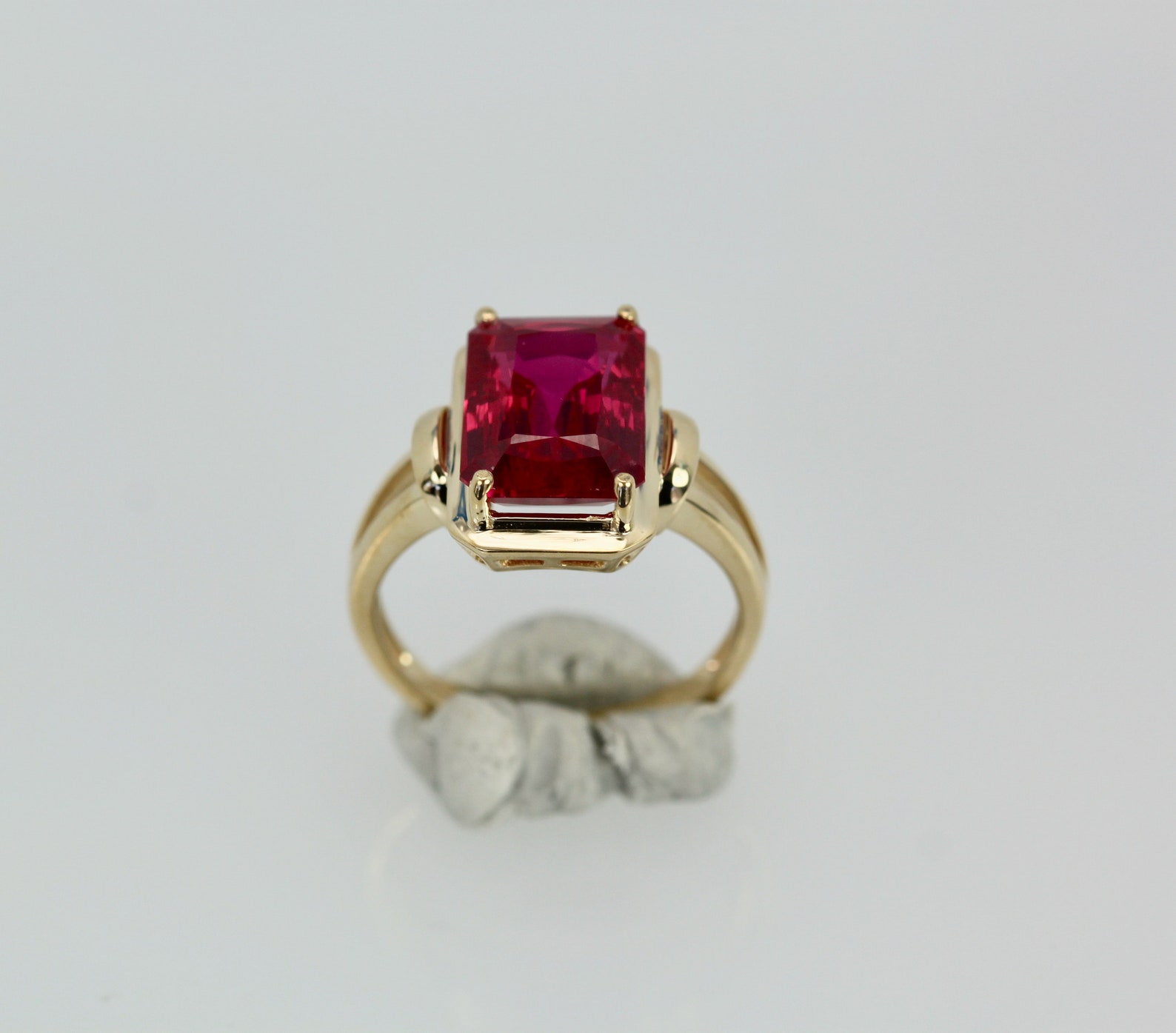 Simple Ruby Ring - Etsy
