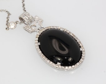 ART DECO ONYX Platinum Pendant with a Diamond Surround