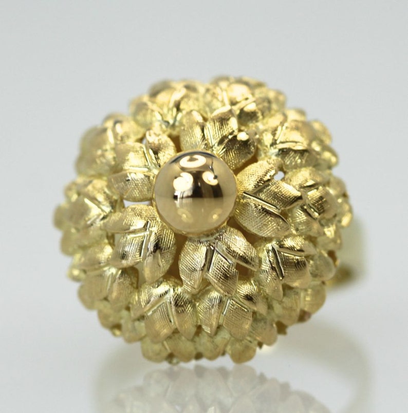 Cartier 6.5 18k yellow gold flower ring with polished ball on top and matching band image 1
