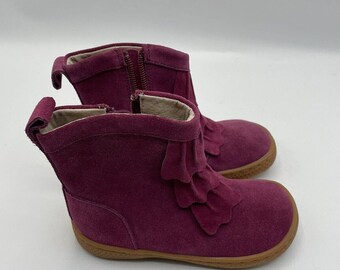 New LIVIE & LUCA Boots Pepper Mulberry Fuchsia Mauve Pink Size 9