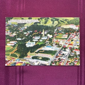 Carte postale californienne vintage / Vue aérienne de l’Université de Californie / Berkeley - San Francisco / Éphémère de collection / Mémento historique - 1943