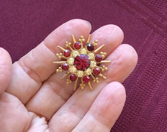 Small Gold and Rhinestone Brooch/ Vintage Starburst Pin/ Red & White Crystal Stones/ Trefoil Decoration/ Gifts for Her