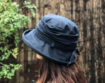 Bleu marine - chapeau de pluie en coton ciré britannique - chapeau de pluie pour femme - chapeau en coton ciré - chapeau imperméable - chapeau escamotable - chapeau imperméable pour femme