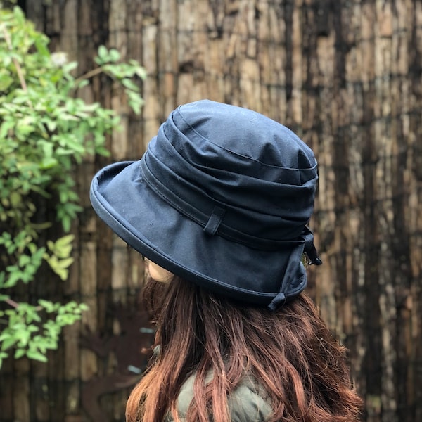 Bleu marine - chapeau de pluie en coton ciré britannique - chapeau de pluie pour femme - chapeau en coton ciré - chapeau imperméable - chapeau escamotable - chapeau imperméable pour femme