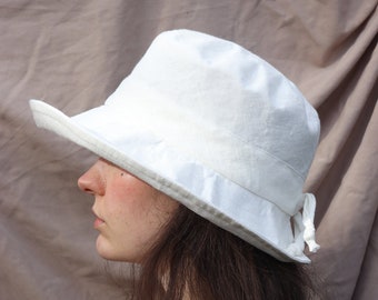 Sombrero de sol de lino blanco lechoso: sombrero de verano plegable con lazo.
