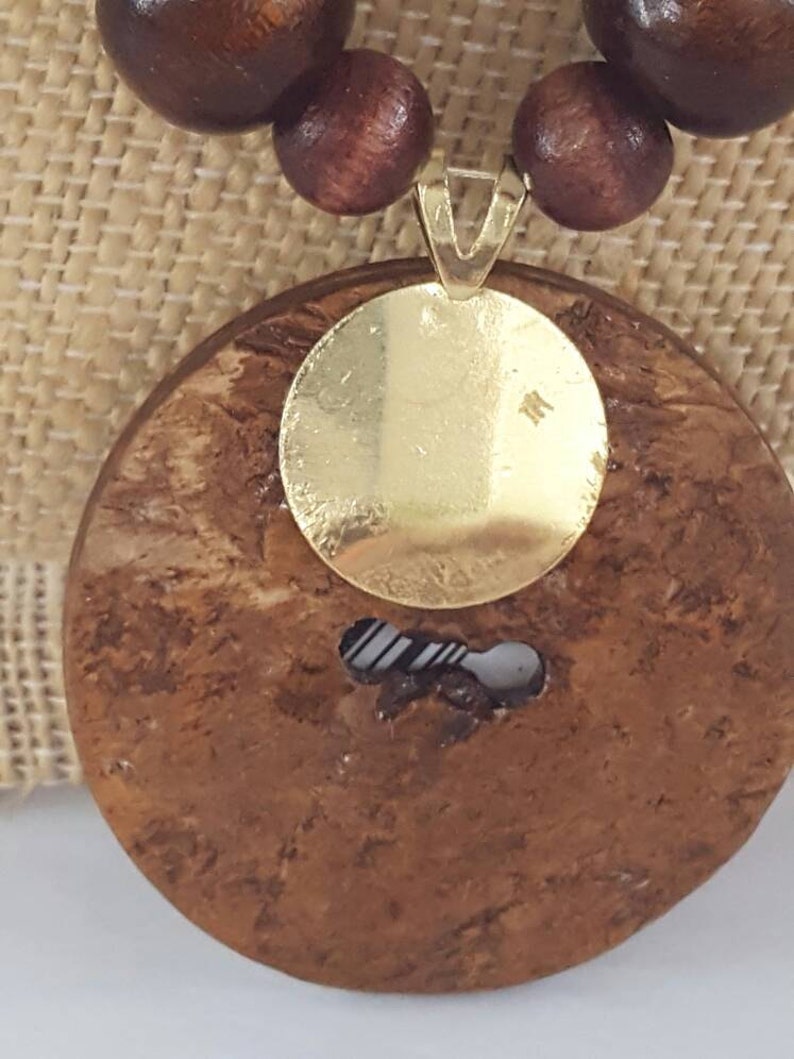 Buttons and Bead Sun necklace