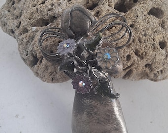 Angel Pin