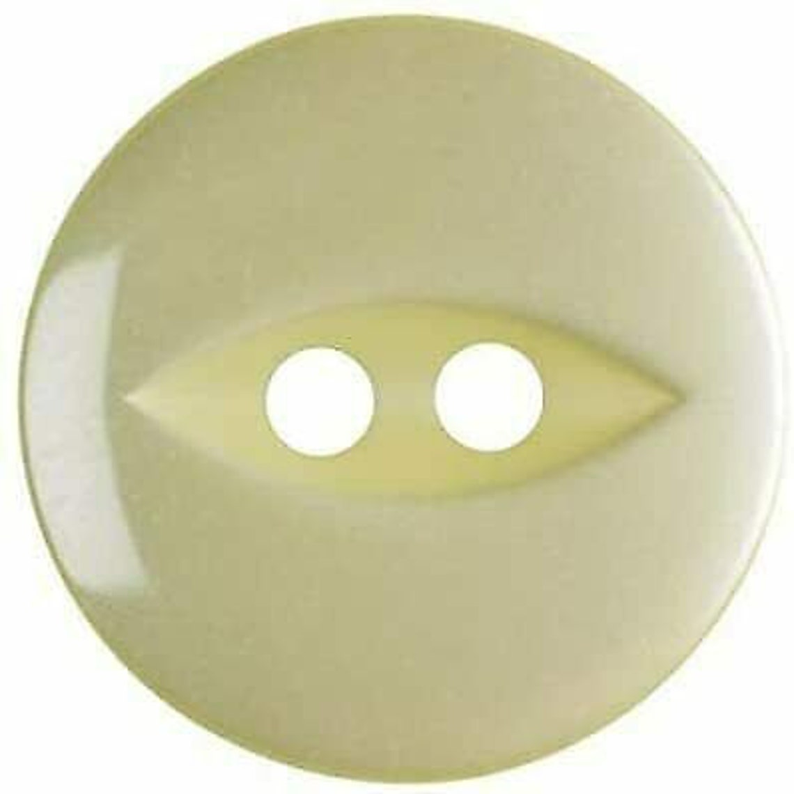 Pack of 100 Round Fish Eye Buttons 14mm Wide by Simply Etsy UK