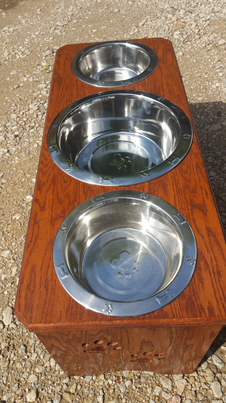 3 bowl dog feeder stand/Personalized Black Cherry