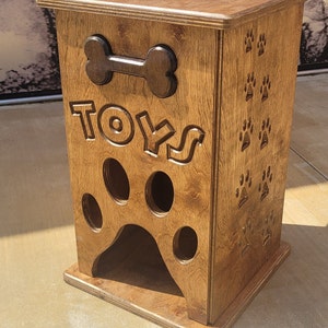 Dog toy box