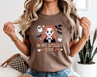 Gruselige Saison T-Shirt PNG: Witchy Halloween Design (Digitaler Download