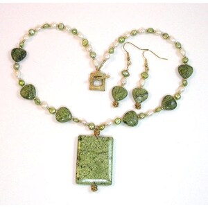 Necklace & Earrings. Have your Green Hearts - Necklace of green Russian serpentine Gemstones. Simple,Classic and Always in style jewelry set