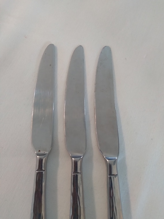 Hampton Forge Signature Brocade Hammered 45-Piece Flatware Set%カンマ% 367B045HBB by Hampton Signature Brocade Hammered 5pc Place Setting | Hampton Signature