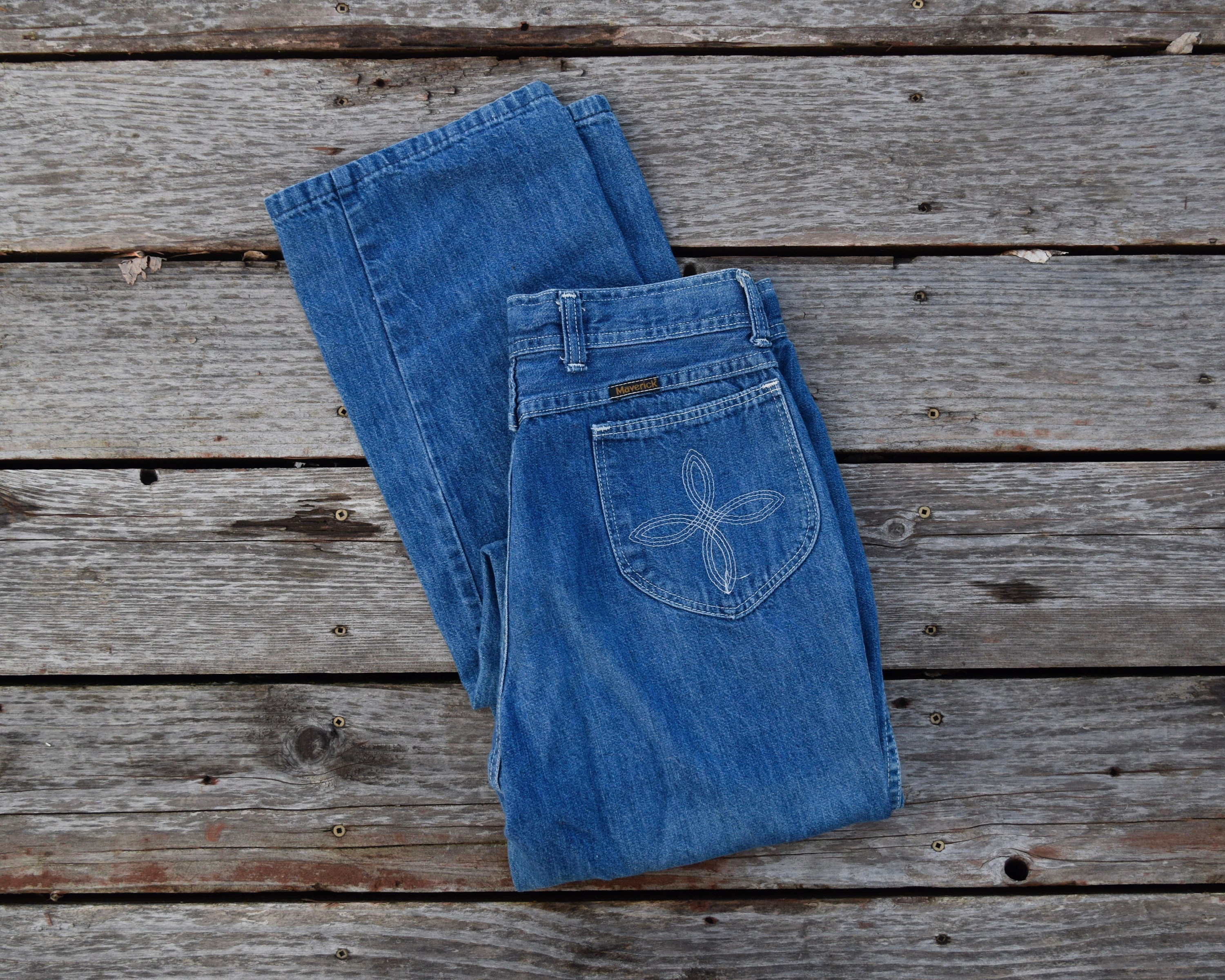 Dead Stock 70s Men's Vintage Brittania Sportswear Jeans 33 Bell Botto –  Divine Finds®