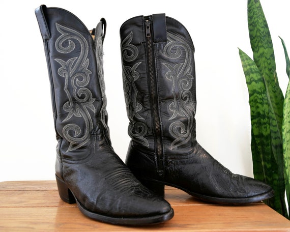 extra wide cowboy boots