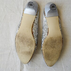 50s 60s Women's 6 Silver Sequin Beaded Slides Slipper Shoes Low Heel Slides Slip Ons Wedding Evening Formal Dress image 6