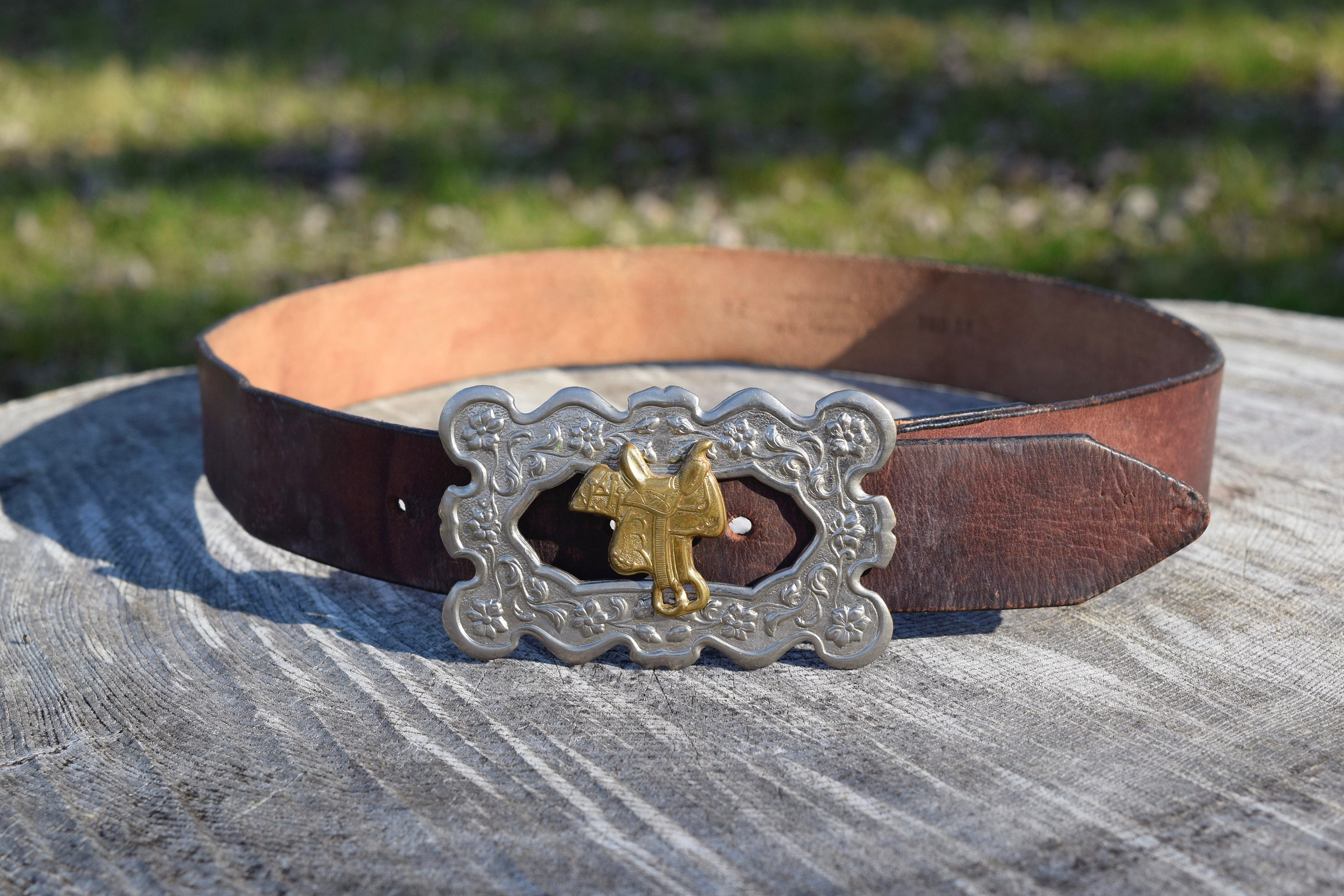 Early 2000\'s Brown Western Rodeo Layered Leather Silver Clasp Belt S / 27 Luxury RODEO belt | Golden & Embossed Calf | SILVER OSTRICH main image 3