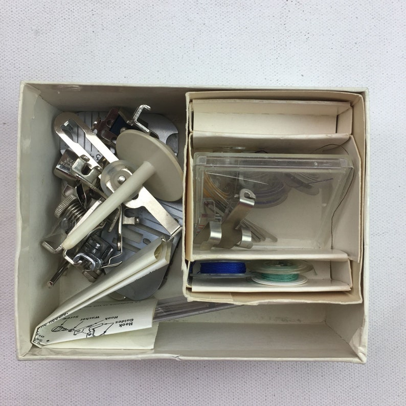 Set Di Ingranaggi Per Macchina Da Cucire Singer Touch-N-Sew - Foto 12