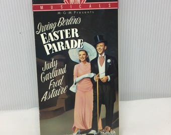 VHS Easter Parade Irving Berlin Judy Garland Fred Astaire Musical Technicolor