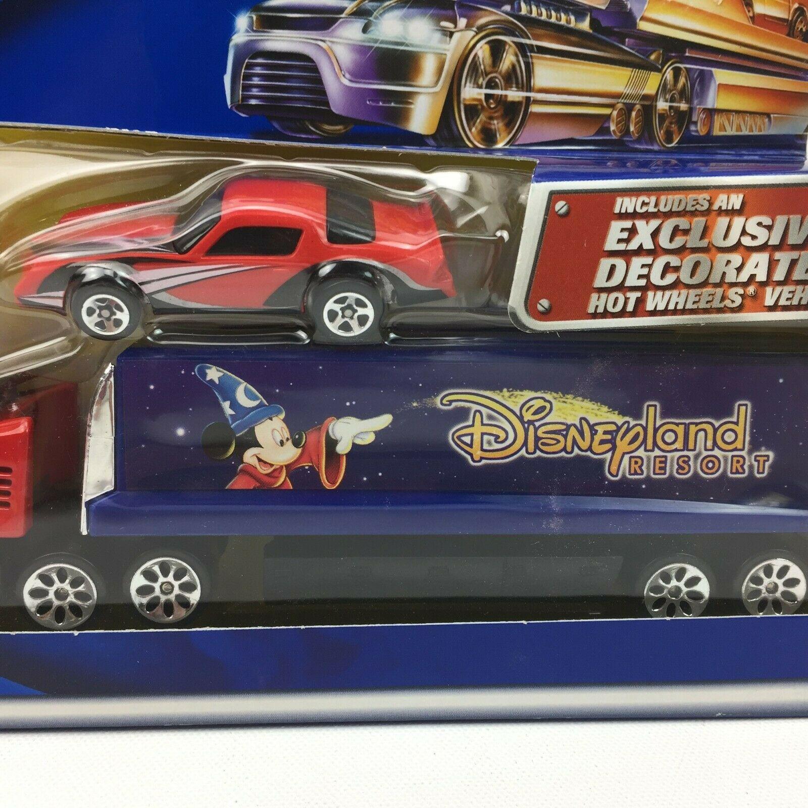Mattel 2001 Hot Wheels Pavement Pounder Disneyland Resort Hauler