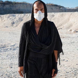Herr Bamboo Festivalsjal | Avant Garde Draperad Tunika, Burning Man Morgonrock bild 5