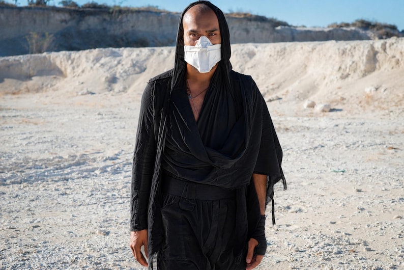 Herr Bamboo Festivalsjal | Avant Garde Draperad Tunika, Burning Man Morgonrock bild 5