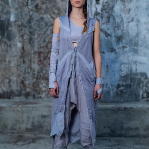 Spectral Ash Muken Cardigan: Avant Garde Bamboo Jacket with Zipper