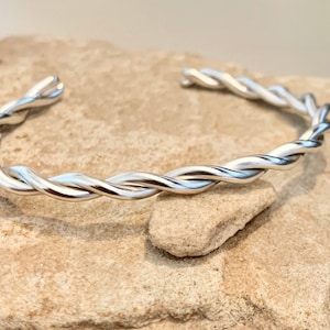 Sterling silver cuff bracelet, twisted cuff bracelet, stackable silver bracelet, stackable cuff, simple bracelet, silver bracelet, boho chic afbeelding 1