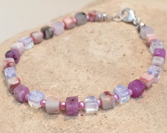 Pink bracelet, Czech glass bead bracelet, gemstone bracelet, cube beads bracelet, silver bracelet, gift for her, boho bracelet, boho chic