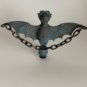 Haunted Mansion Bat Stanchions – 3D Printed Disney-Inspired Props for Spooky Decor, Displays