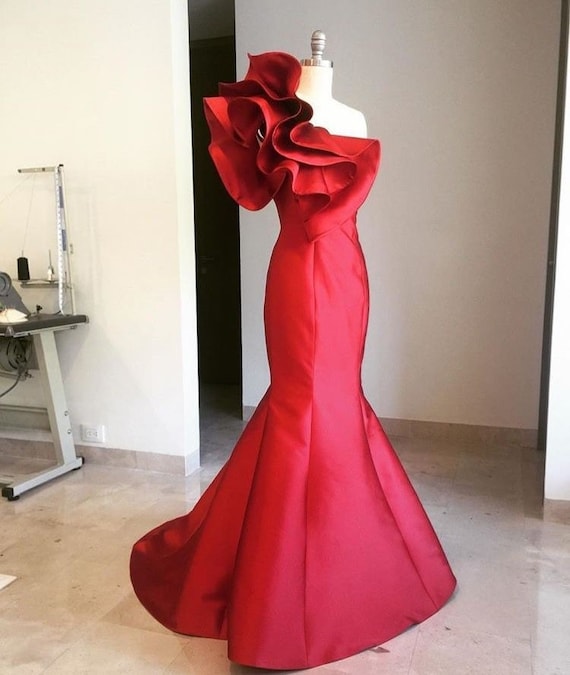 Mermaid dress red carpet hotsell